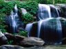 Foto cascata sul fiume